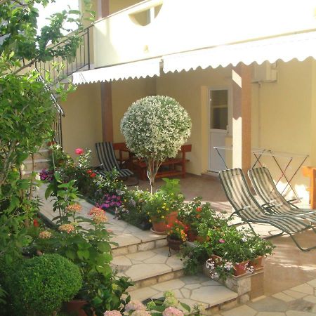 Apartment Kolundzic Novi Vinodolski Buitenkant foto