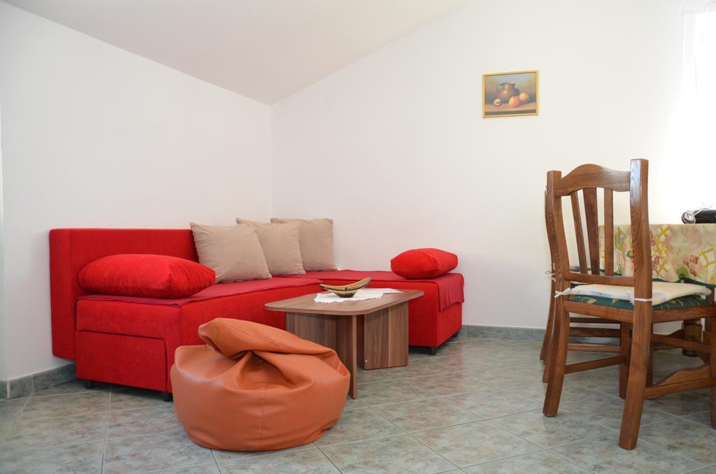 Apartment Kolundzic Novi Vinodolski Buitenkant foto