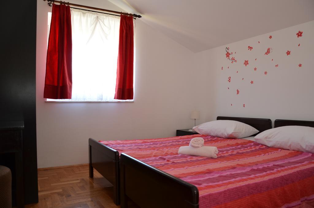 Apartment Kolundzic Novi Vinodolski Buitenkant foto