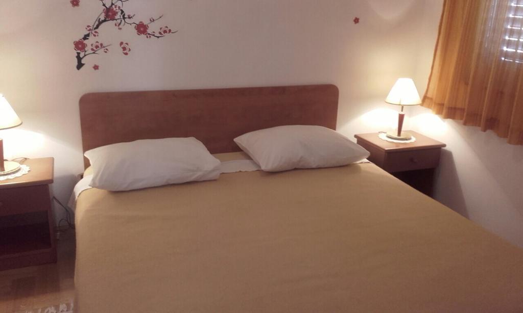 Apartment Kolundzic Novi Vinodolski Buitenkant foto